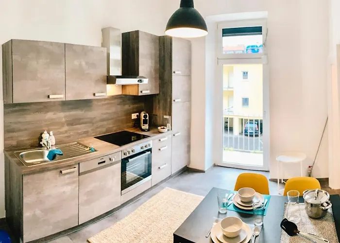 Contemporary - By Nahuen Apartment